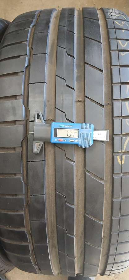 Hankook, summer 255/35 R20