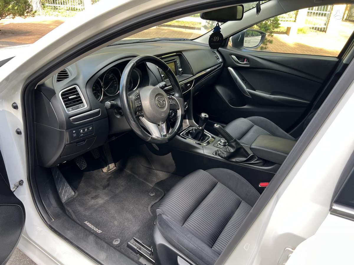Mazda 6, 2.2 l., Универсал