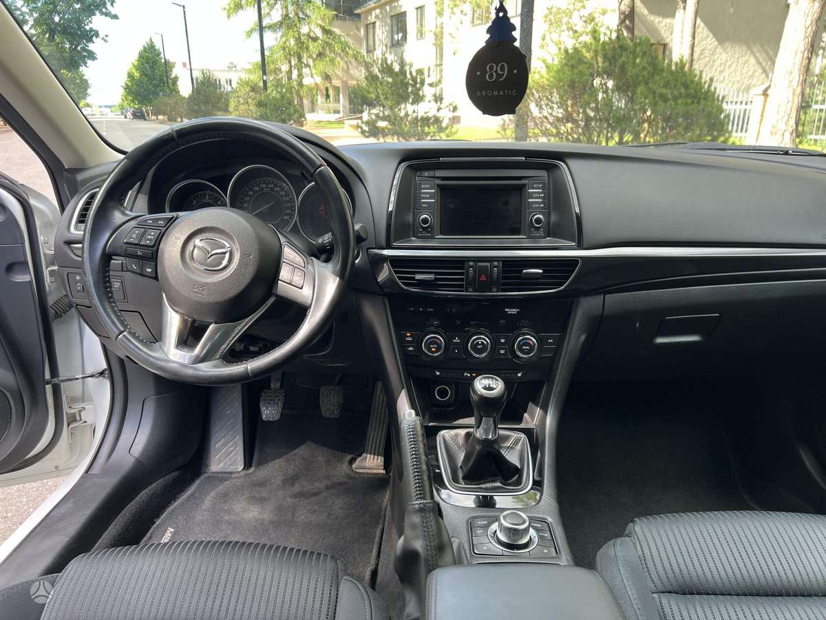 Mazda 6, 2.2 l., wagon