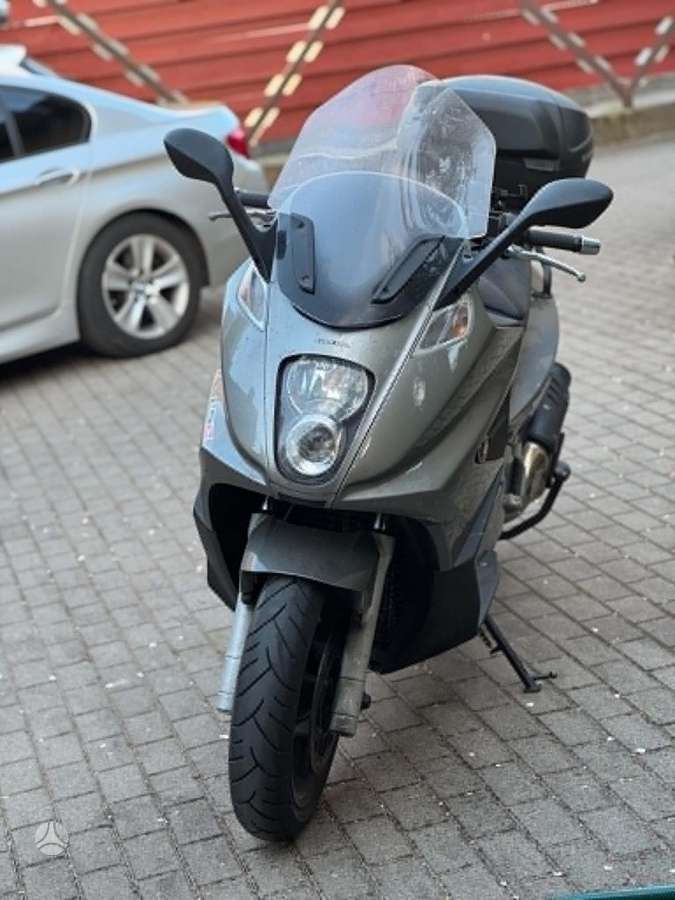 Gilera GP 800 839cc, scooters / mopeds