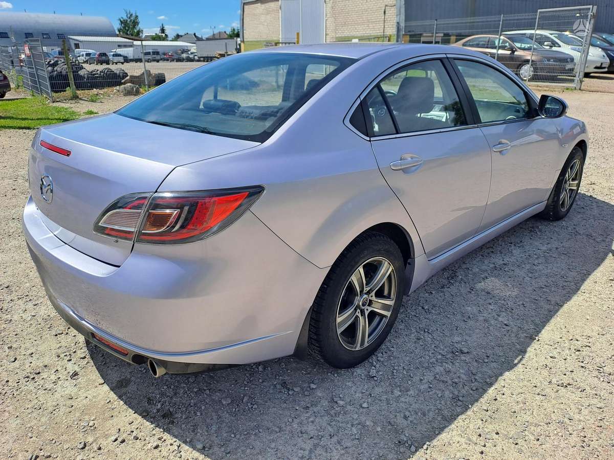 Mazda 6, 2.0 l., Седан