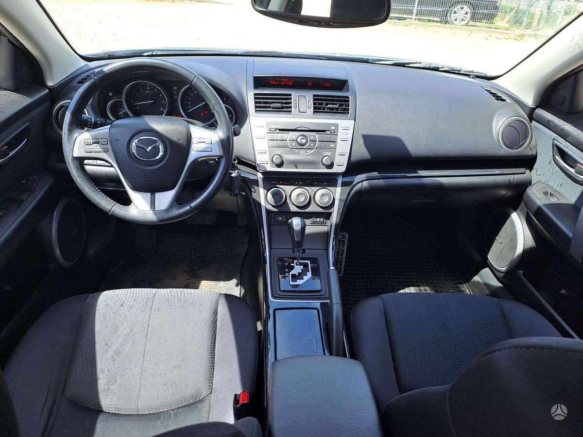 Mazda 6, 2.0 l., Седан