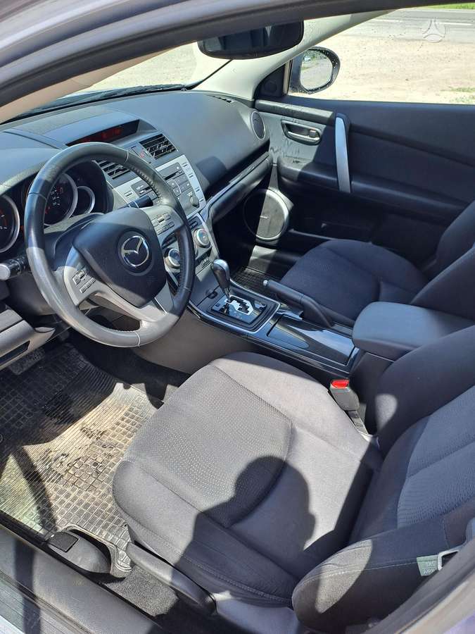 Mazda 6, 2.0 l., Седан