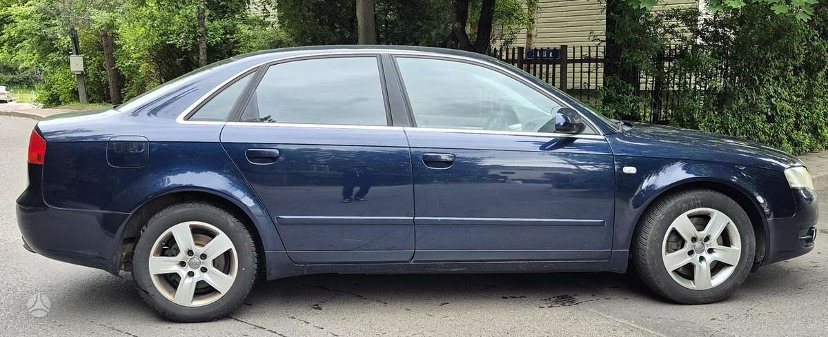 Audi A4, 2.7 l., Седан