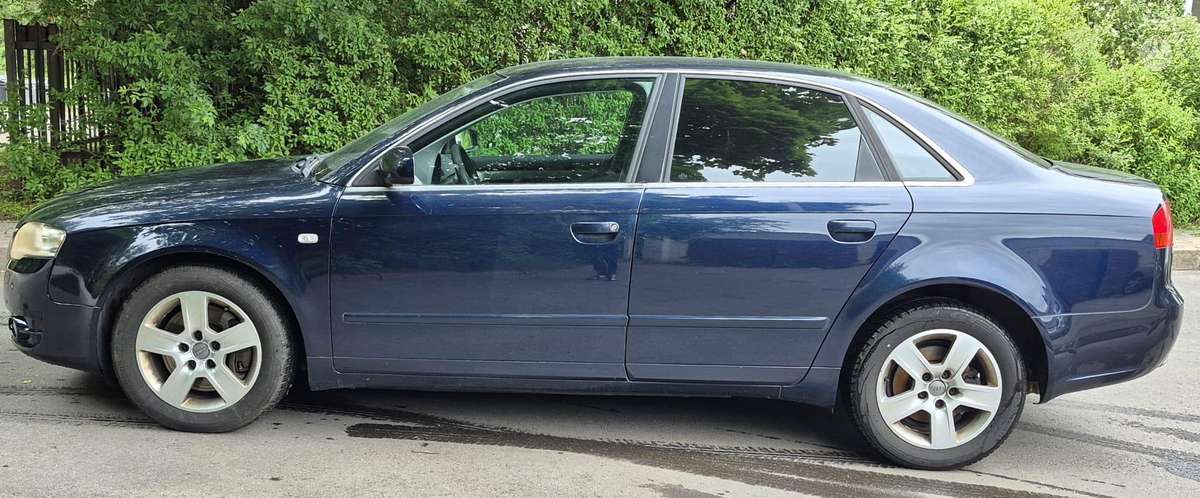 Audi A4, 2.7 l., Седан