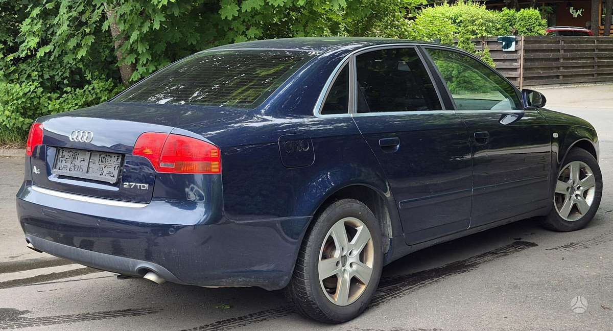 Audi A4, 2.7 l., Седан