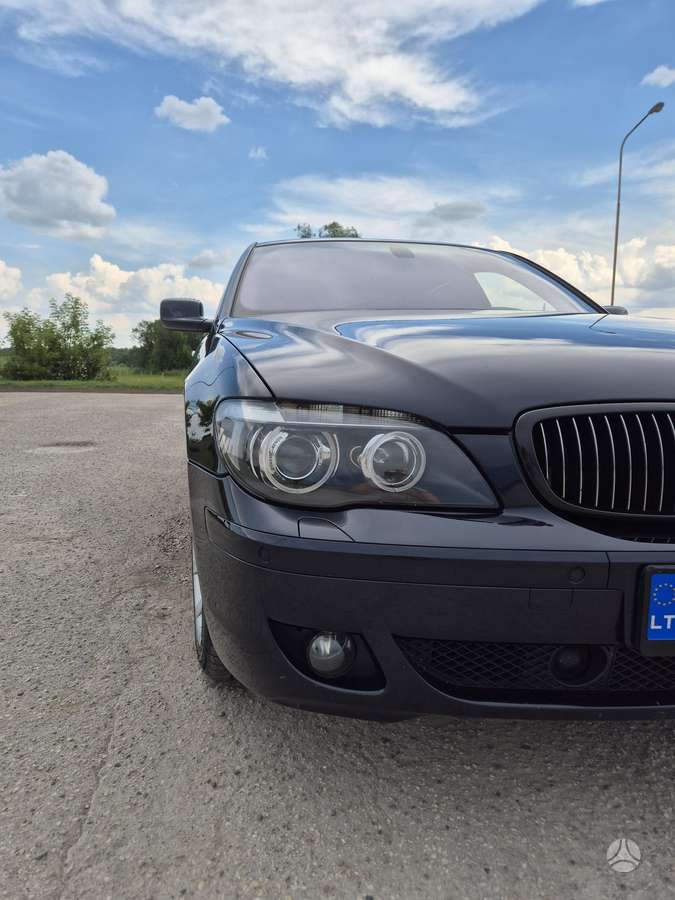 BMW 760, 6.0 l., Седан