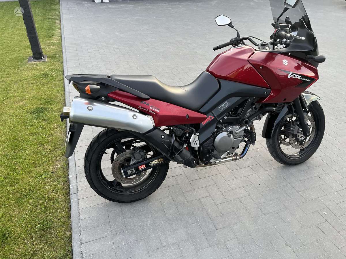 Suzuki DL (V-Strom) 650cc, enduro / adventure