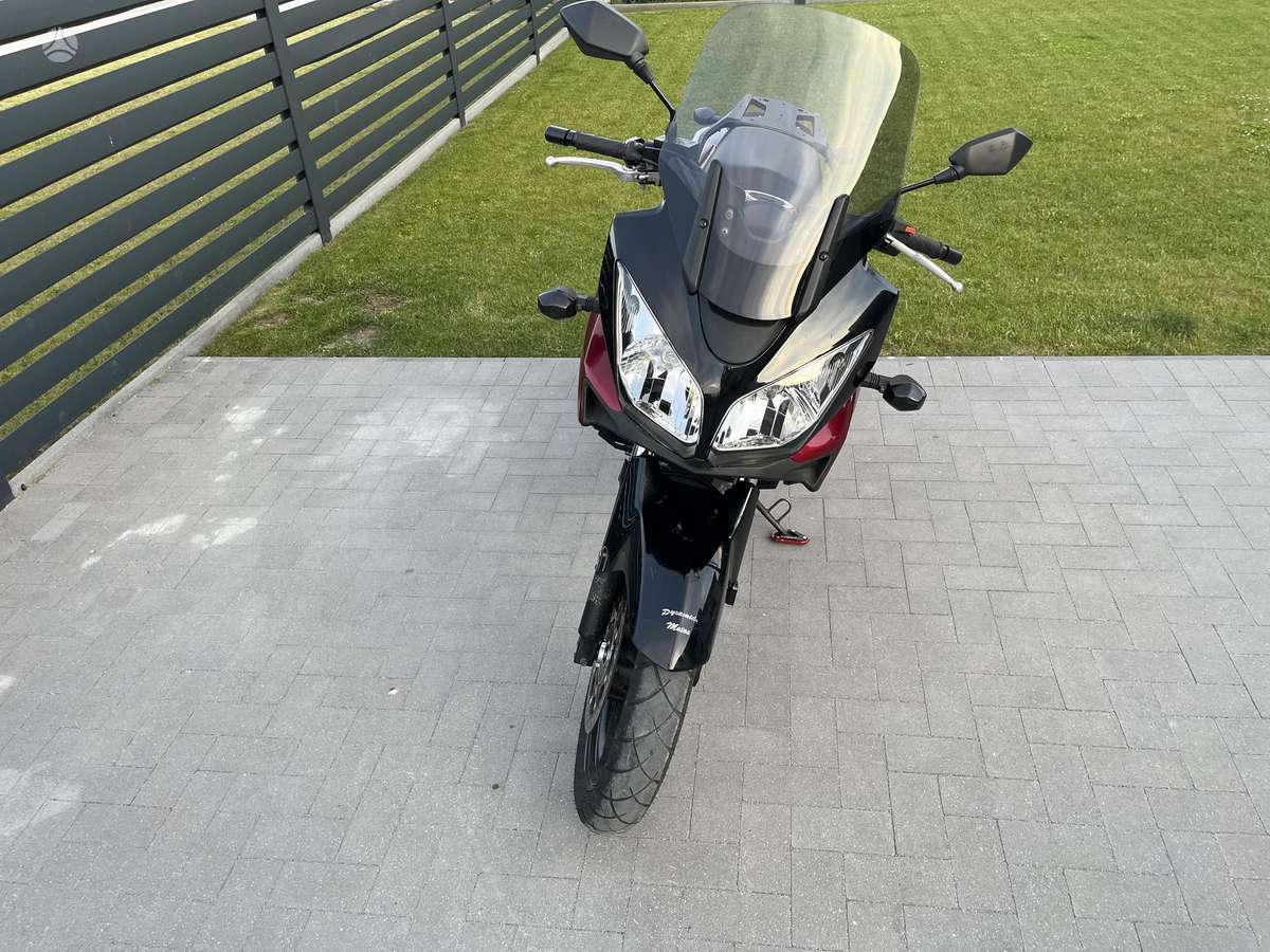 Suzuki DL (V-Strom) 650cc, enduro / adventure