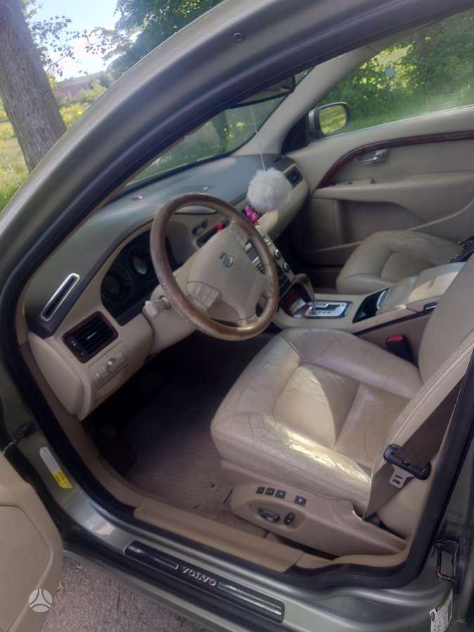 Volvo S80, 3.2 l., Седан