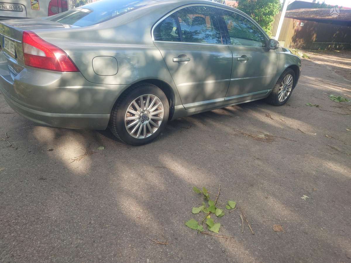 Volvo S80, 3.2 l., Седан