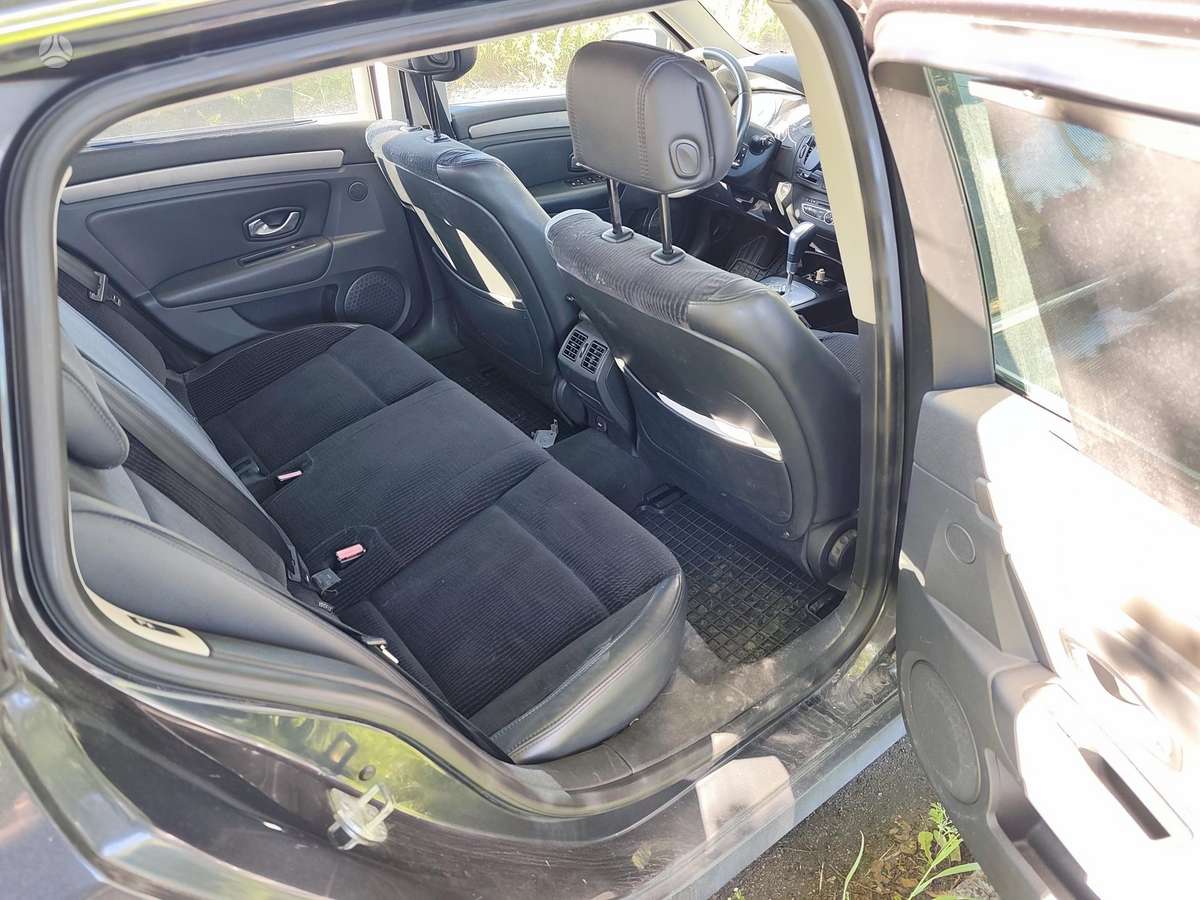 Renault Laguna, 2.0 l., universalas