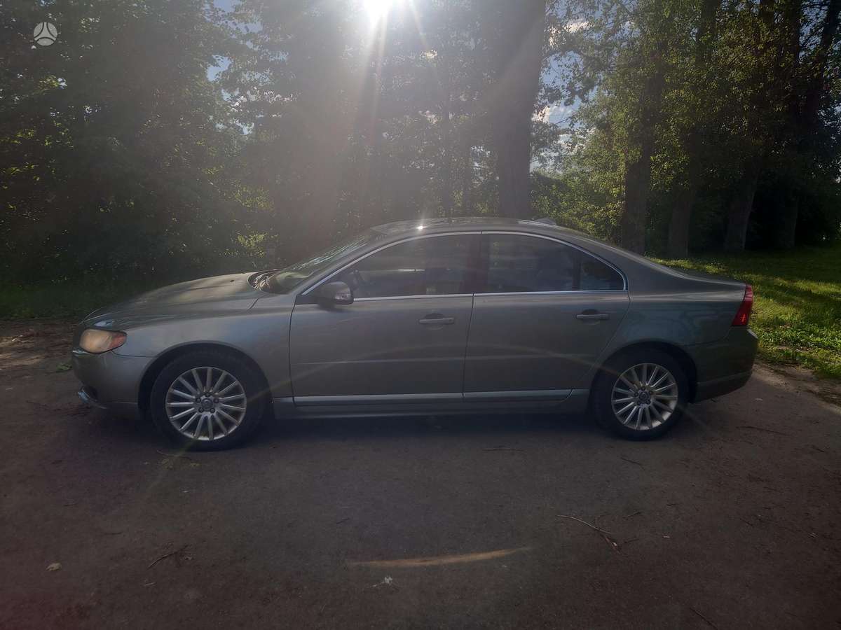 Volvo S80, 3.2 l., Седан