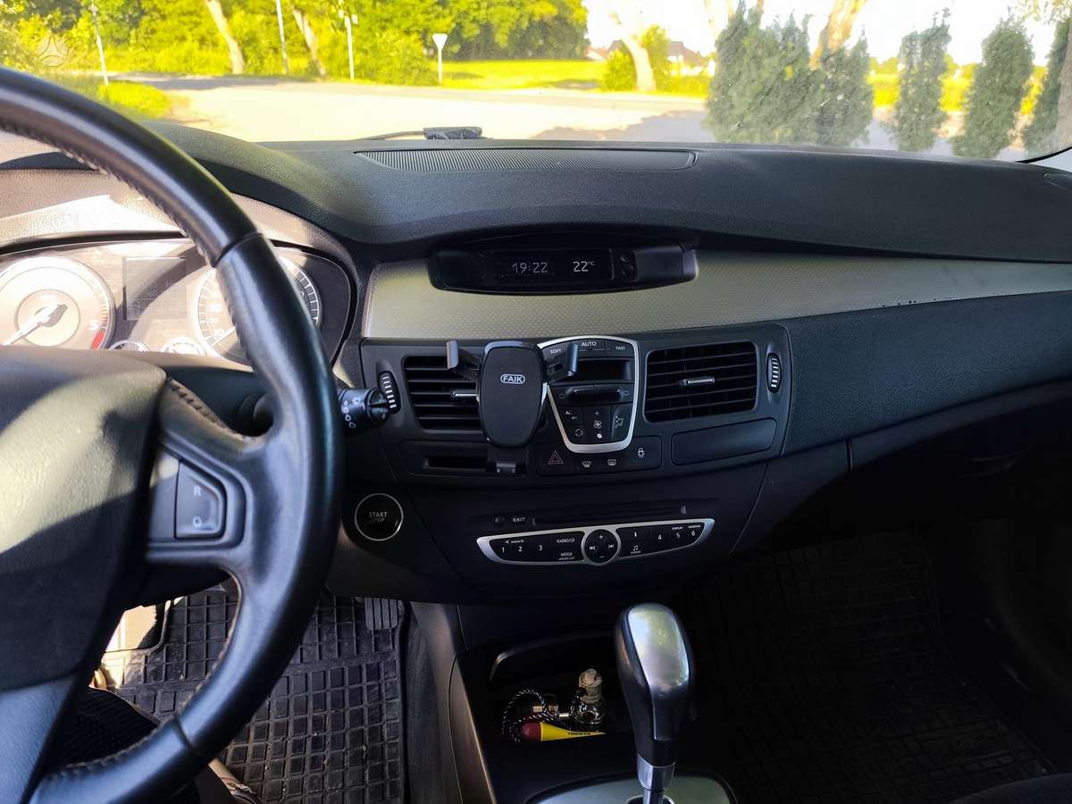 Renault Laguna, 2.0 l., universalas
