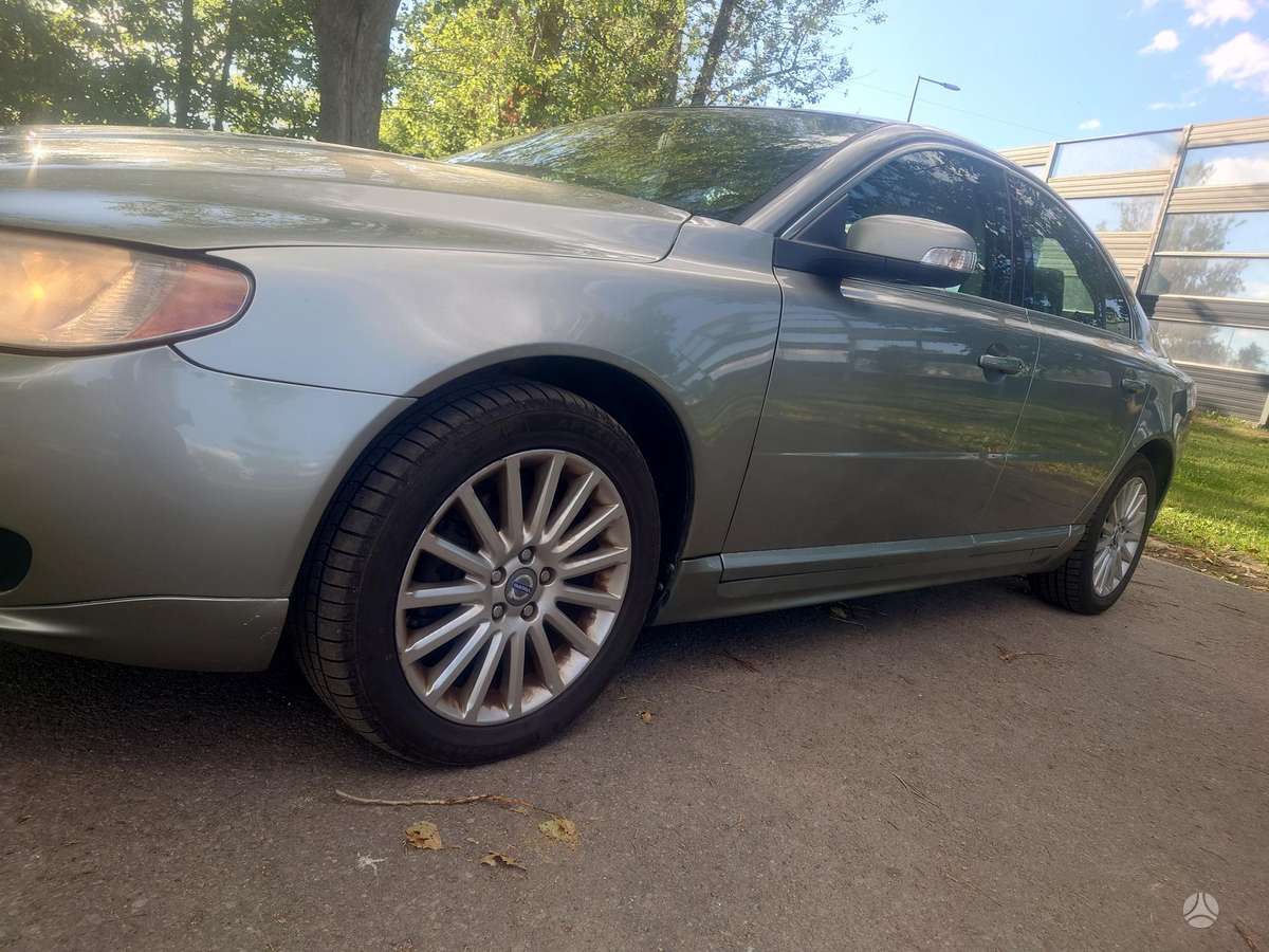 Volvo S80, 3.2 l., Седан