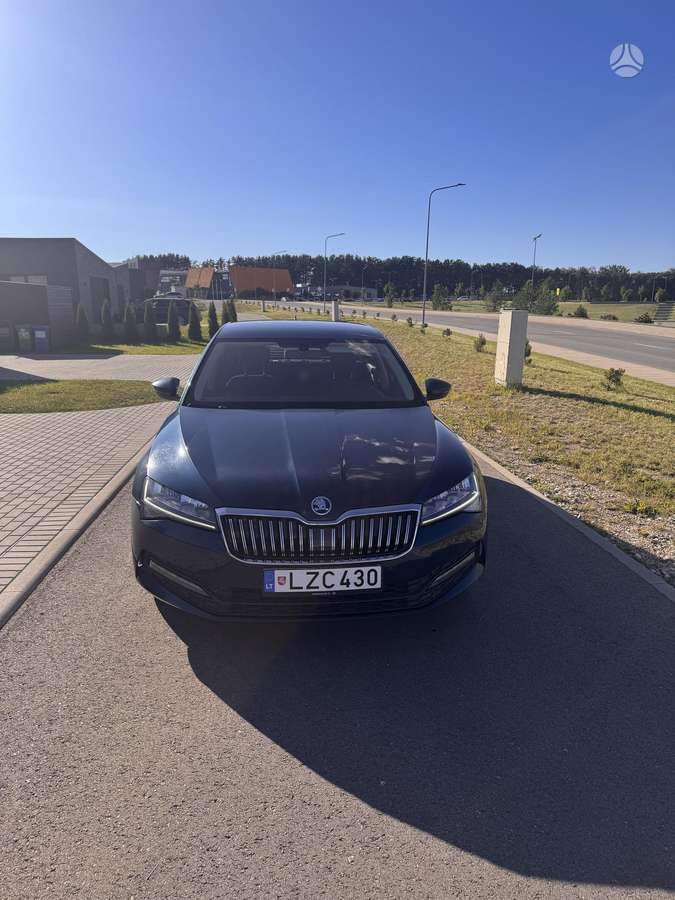 Skoda Superb, 1.5 l., hatchback