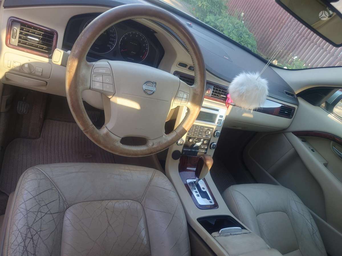 Volvo S80, 3.2 l., Седан