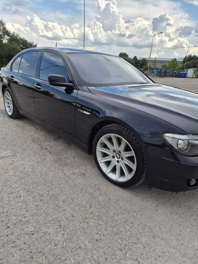 BMW 760, 6.0 l., Седан