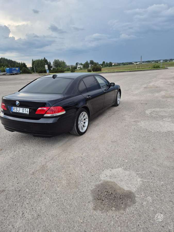 BMW 760, 6.0 l., Седан