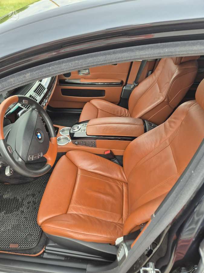 BMW 760, 6.0 l., Седан