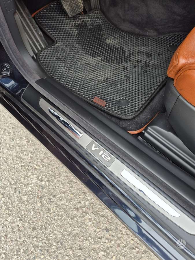 BMW 760, 6.0 l., Седан