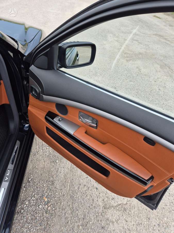 BMW 760, 6.0 l., Седан