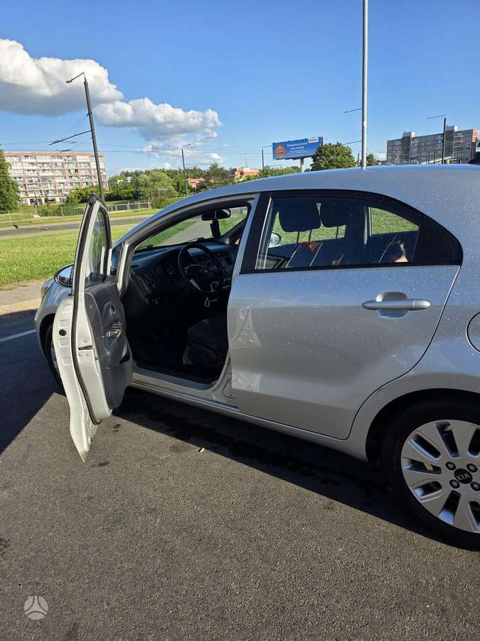 Kia Rio, 1.1 l., hatchback