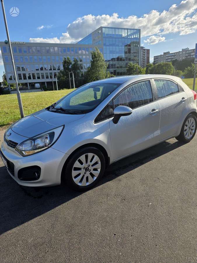 Kia Rio, 1.1 l., Хэтчбек