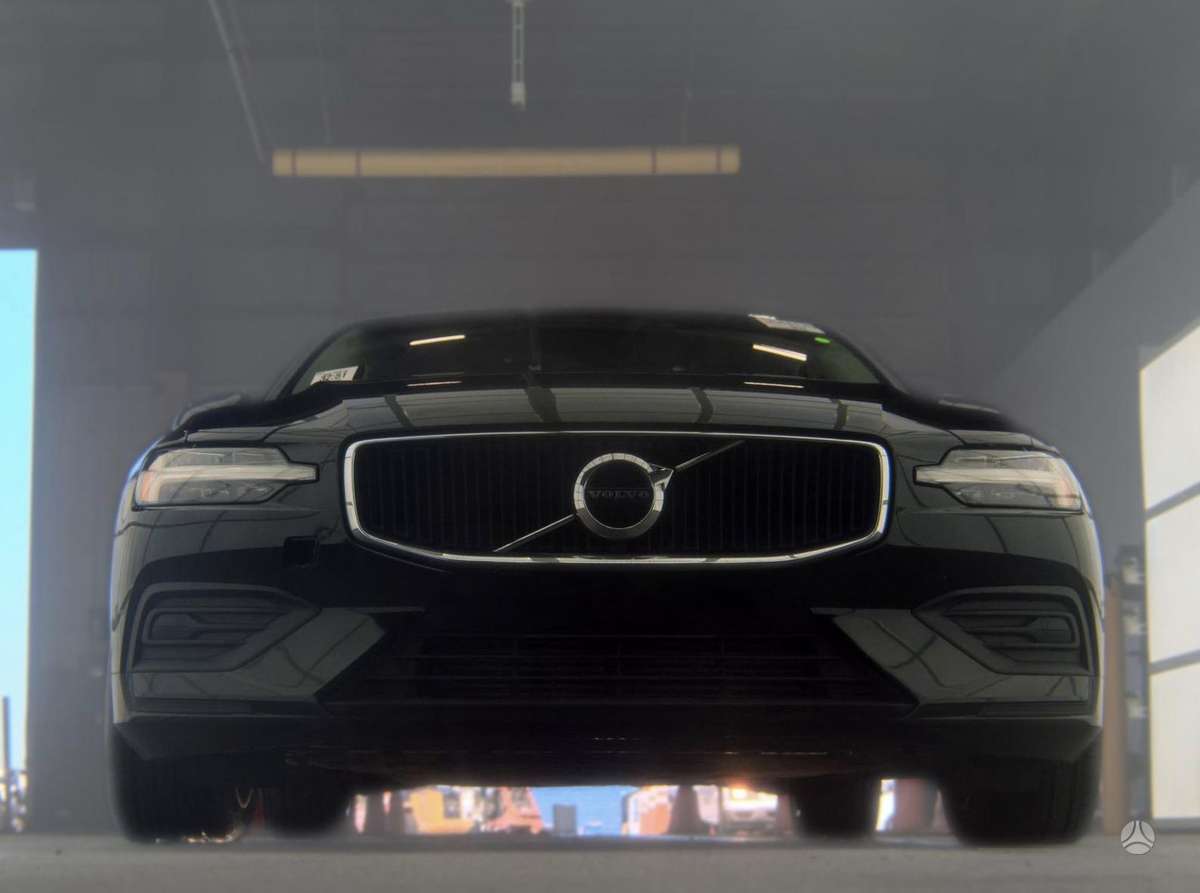Volvo S60, 2.0 l., Седан