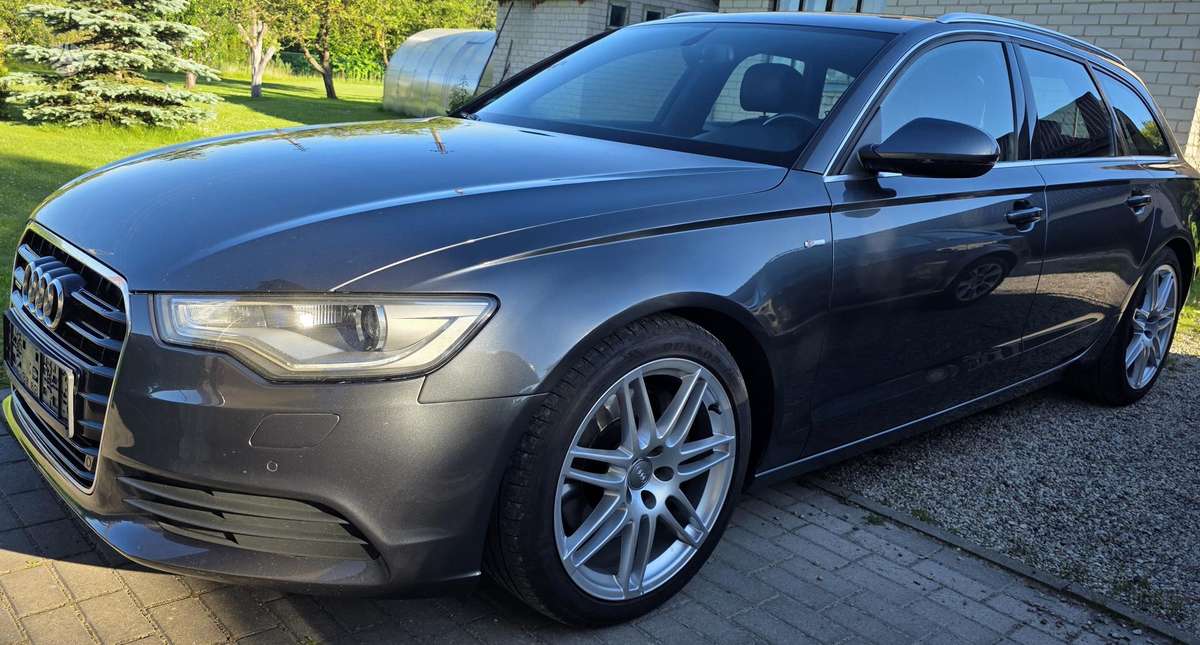 Audi A6, 3.0 l., universalas