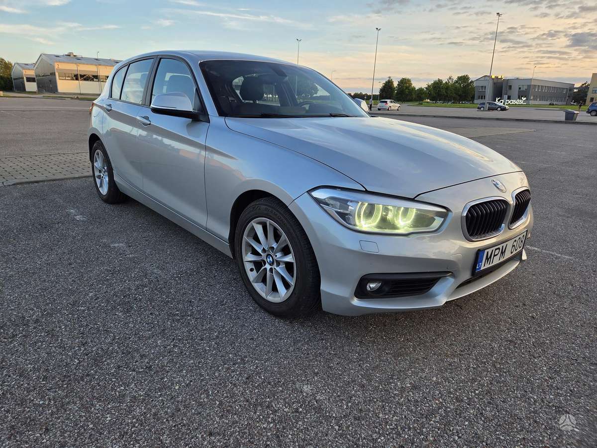BMW 118, 1.5 l., Хэтчбек