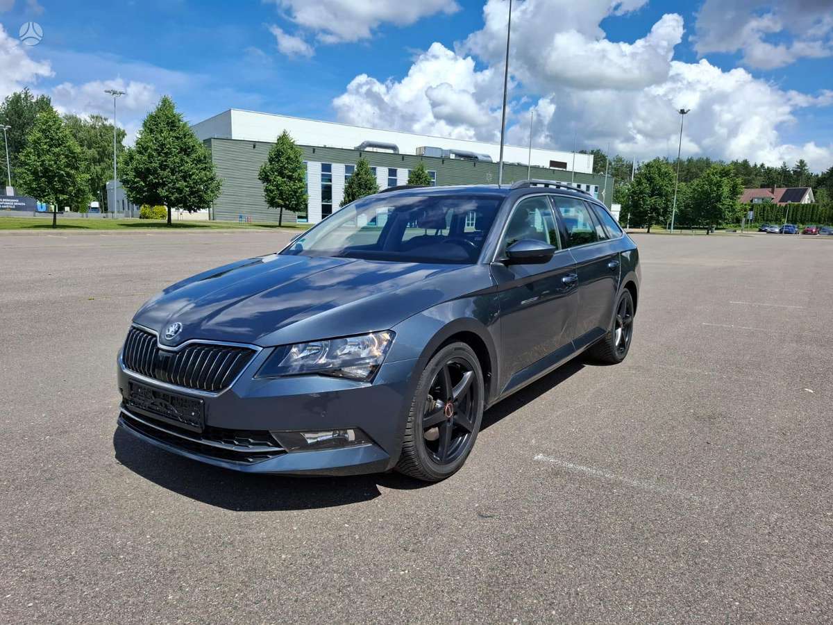 Skoda Superb, 2.0 l., wagon