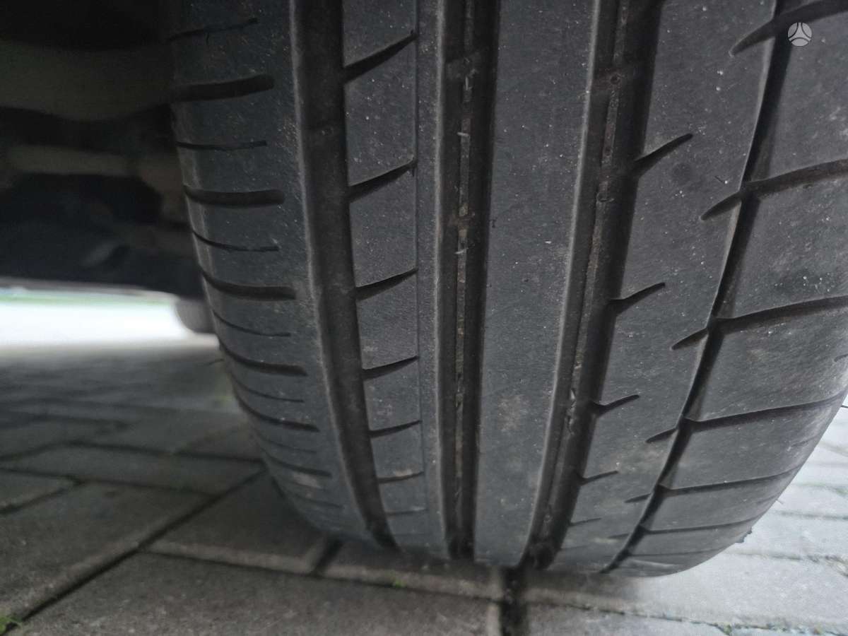 BMW 118, 1.5 l., Хэтчбек