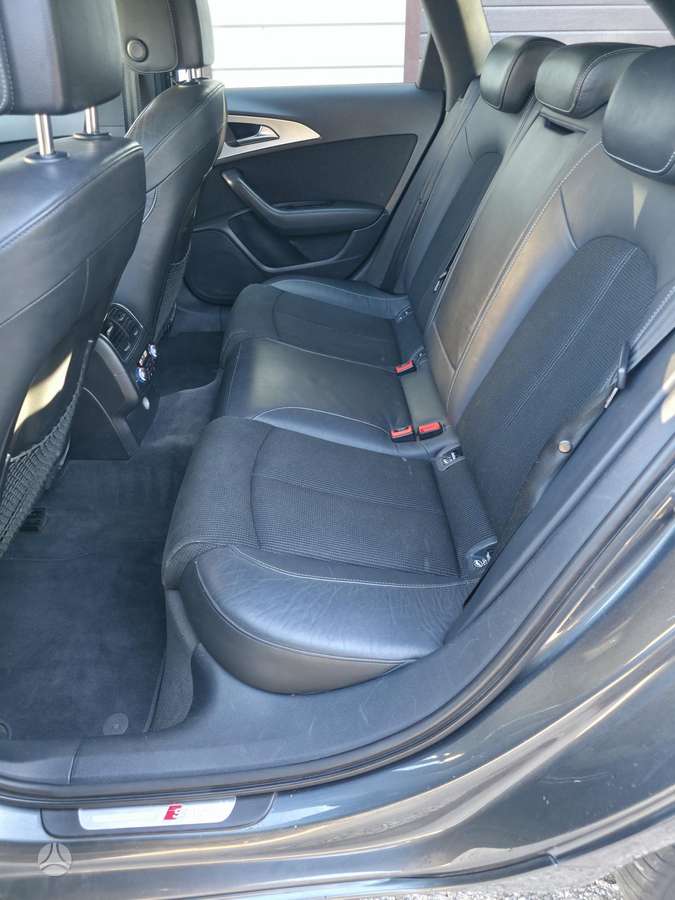 Audi A6, 3.0 l., universalas