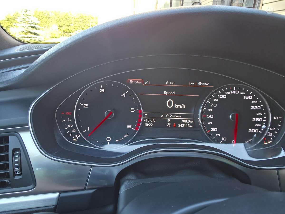 Audi A6, 3.0 l., universalas
