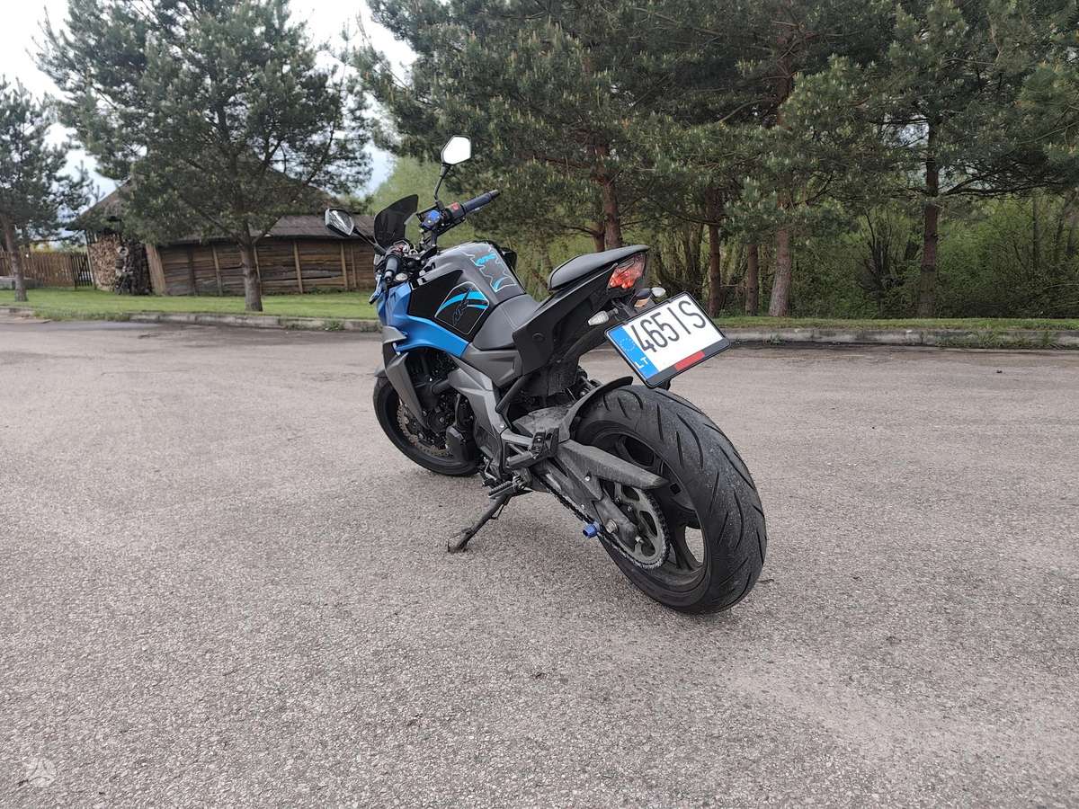 CFMOTO CF500A 400cc, street / classic