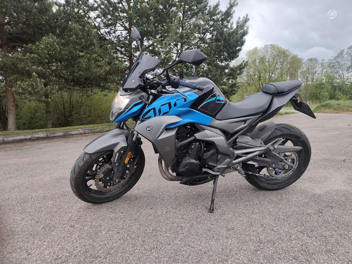 CFMOTO CF500A 400cc, street / classic