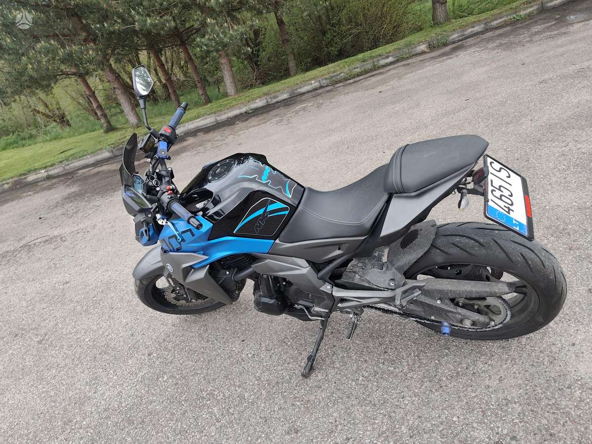 CFMOTO CF500A 400cc, street / classic