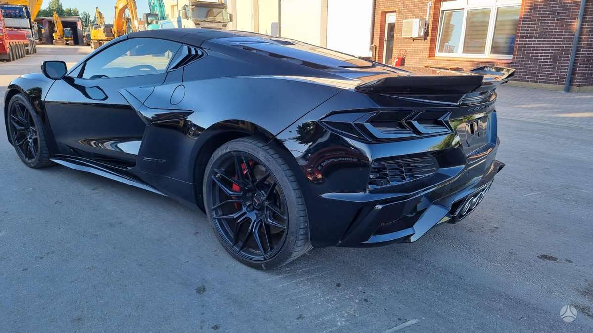 Chevrolet Corvette, Купе (coupe)