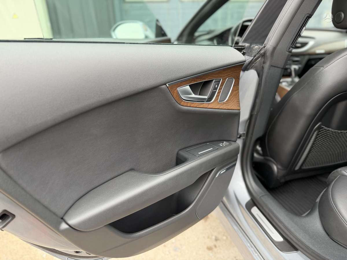 Audi A7, 3.0 l., sedanas