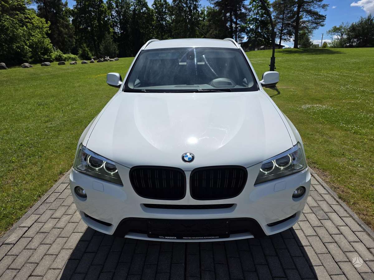 BMW X3, 3.0 l., off-road / crossover