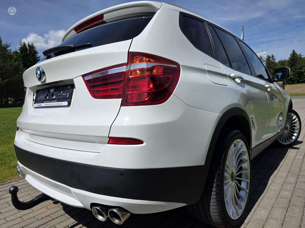 BMW X3, 3.0 l., off-road / crossover