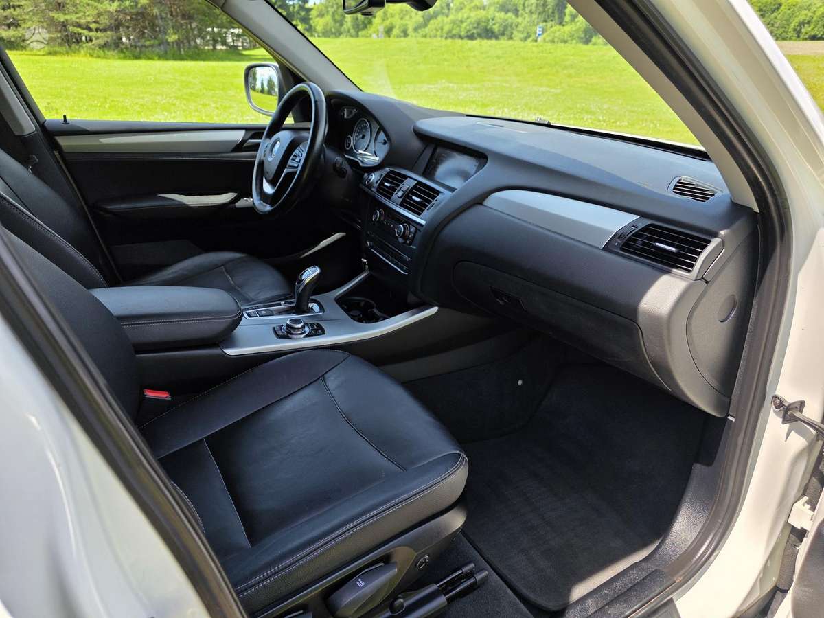 BMW X3, 3.0 l., off-road / crossover