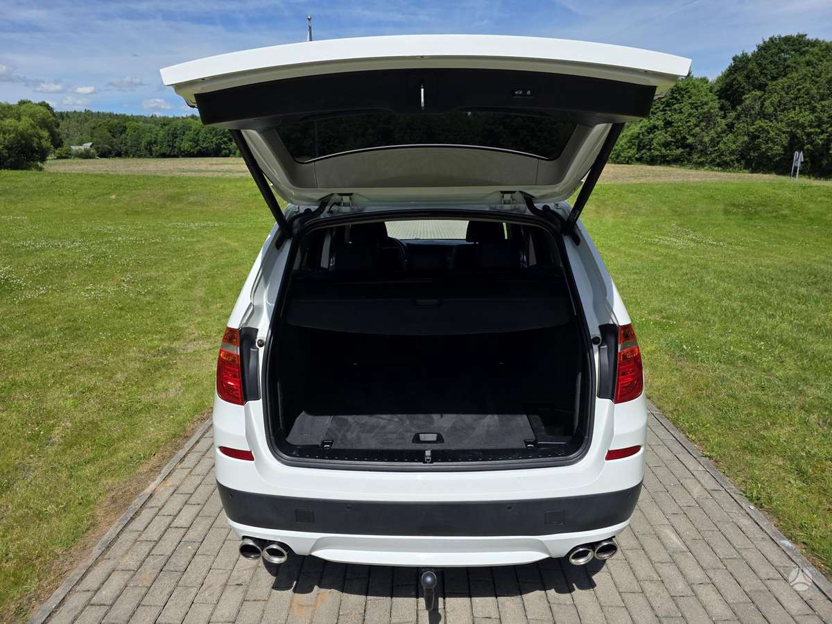 BMW X3, 3.0 l., off-road / crossover
