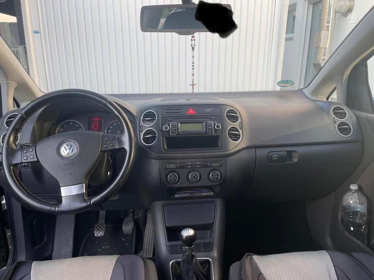 Volkswagen Golf Plus dalimis