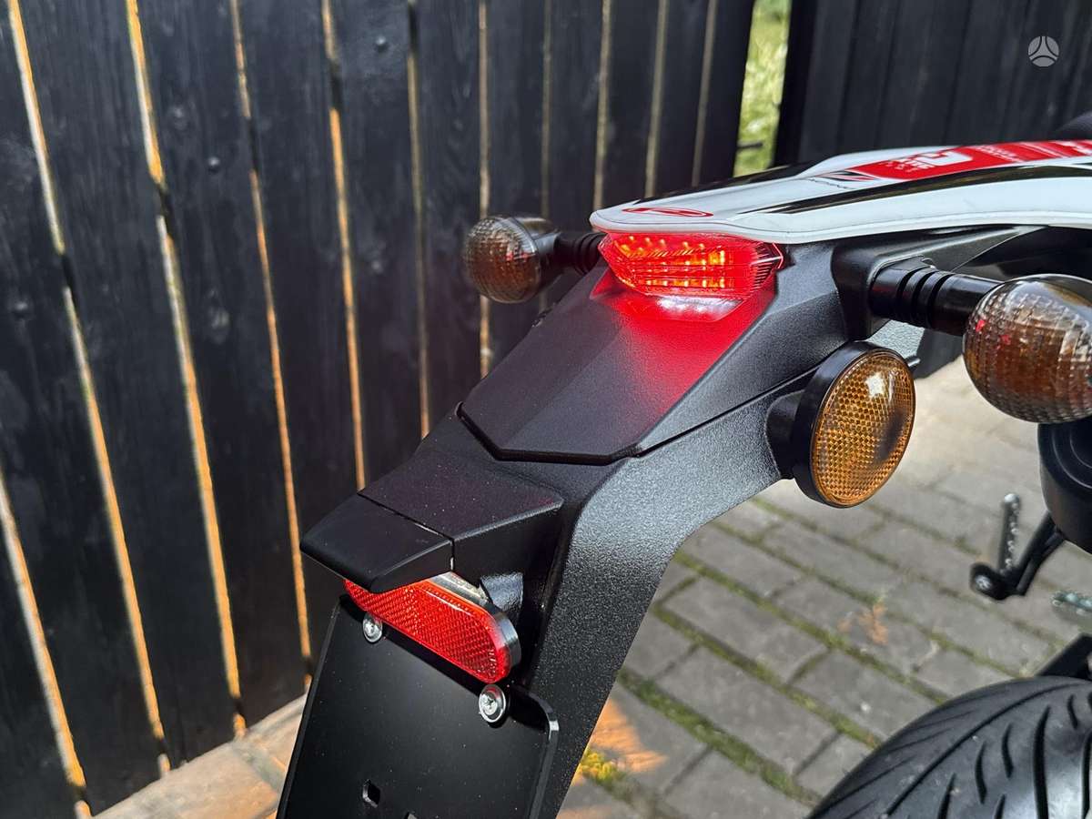 Rieju MRT 50 49cc, scooters / mopeds