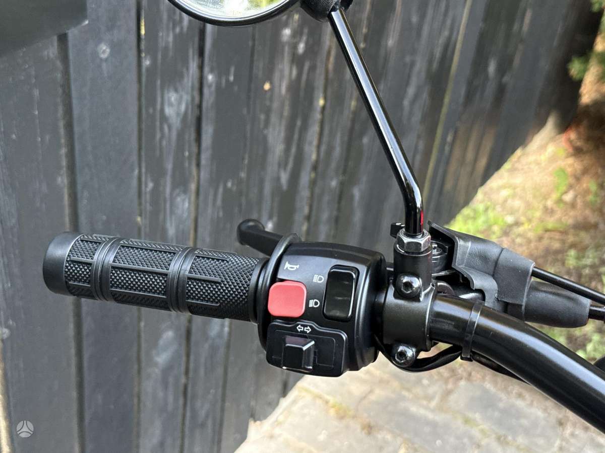 Rieju MRT 50 49cc, scooters / mopeds