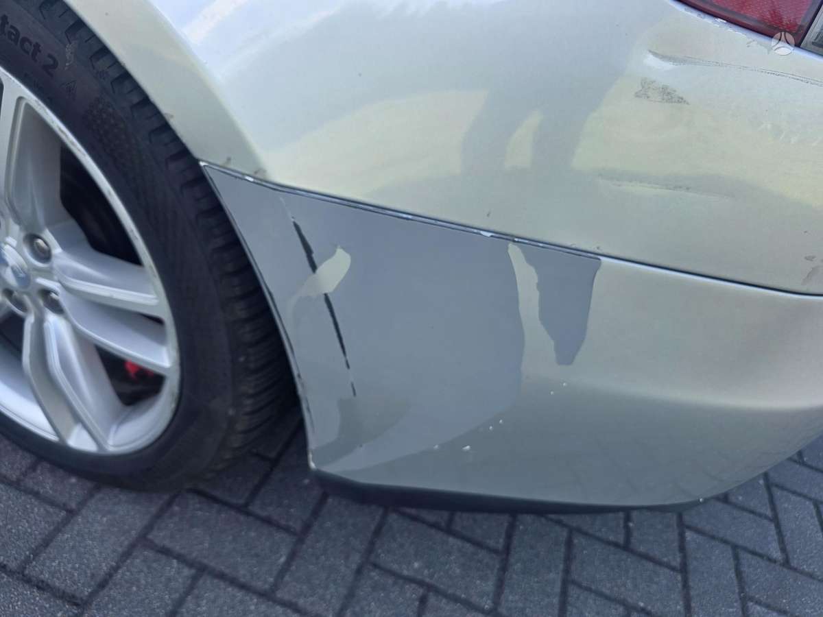 Tesla Model S, 85 kWh, hatchback