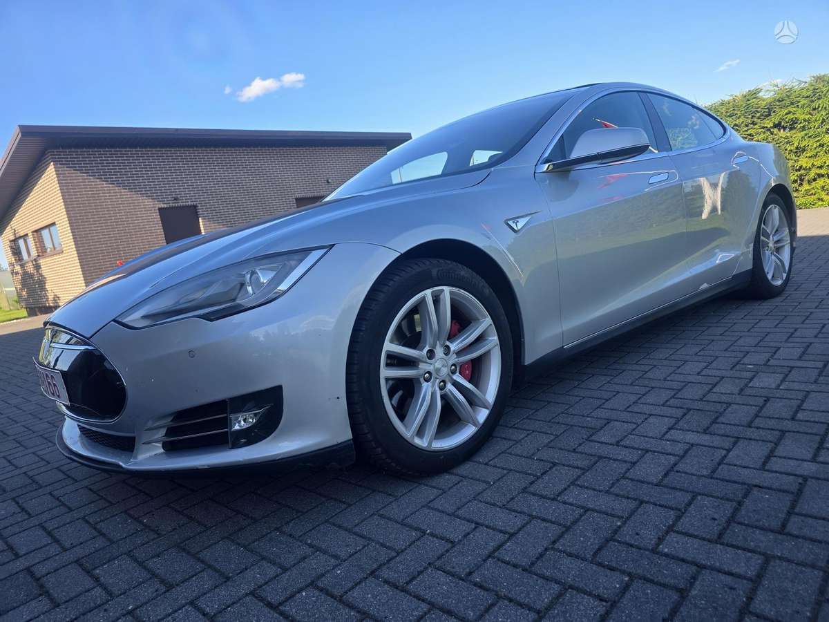 Tesla Model S, 85 kWh, hatchback