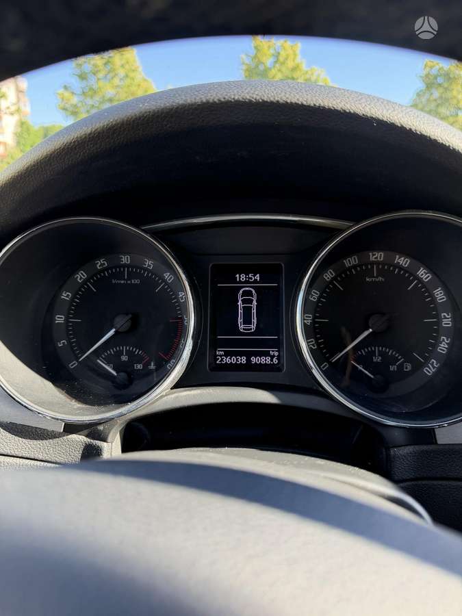 Skoda Superb, 1.6 l., Универсал
